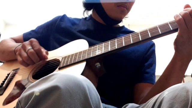 Tes suara gitar CORT CJ LITTLE (Original) solid top смотреть онлайн