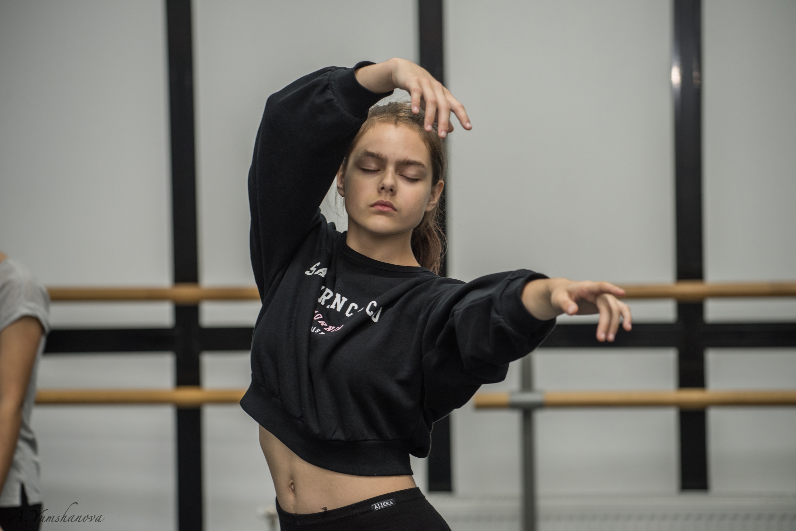 СТУДИЯ АННЫ СЕРОВОЙ | Вечер Импровизации