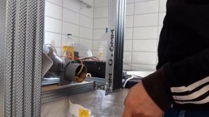 кормушка автоматическая с электроприводом для собаки . сделай сам