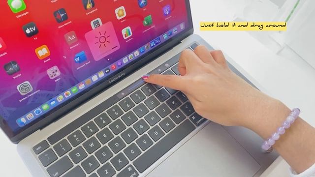 Unboxing MacBook Pro M1 2020 at Apple Store |Accessories+Customized| Three months impression смотреть онлайн