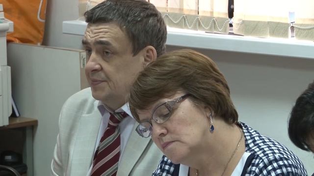 Последнее заседание перед праздниками. смотреть онлайн
