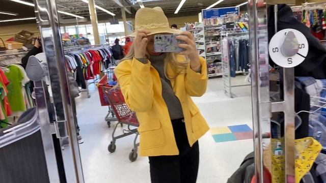 ШОК, бренды за копейки | влог из секонд хенд с примеркой | Second Hand Vlog | смотреть онлайн