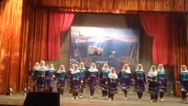 Ансамбль"Каратинка"-танец "У родника" часть3 смотреть онлайн