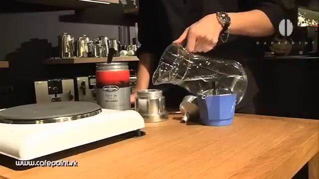 Ako pripraviť kávu v Moka kávovare (koťogu) смотреть онлайн