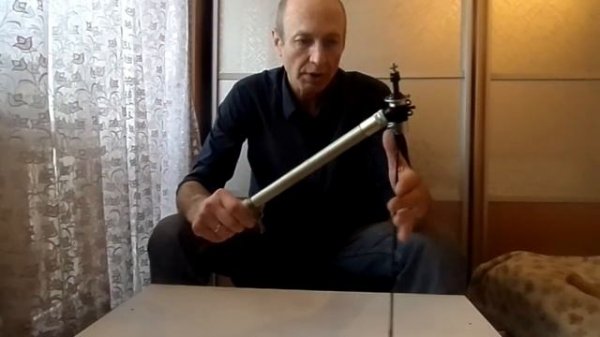 Снаряжение в поход. Монопод - тренога. Видео от VLANK.