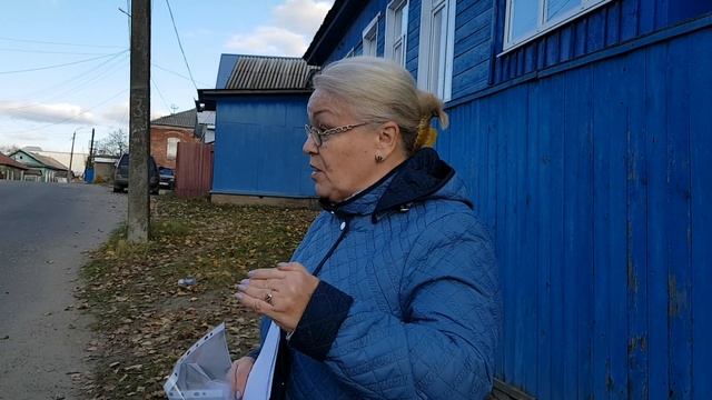 24 10 19 г Рославль Когда рухнет дерево на ул Комсомольской 10! смотреть онлайн