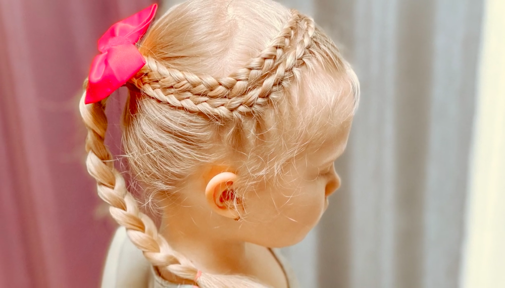 Прически на длинные волосы. Необычный ободок переходящий в косу смотреть онлайн