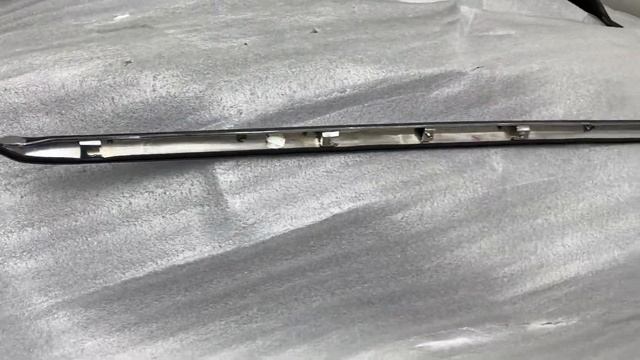 Epica молдинг капота