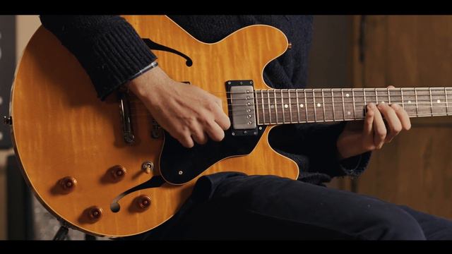 CR Guitars Features: Collings i35 LC Vintage Blonde смотреть онлайн