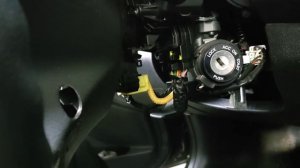 Hyundai Solaris, замена подрулевого переключателя ближнего света