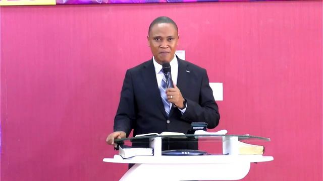 FAMILY SINS: BISHOP BEN NG'ANG'A смотреть онлайн