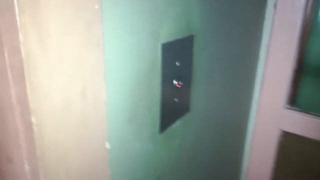 Электрические лифты (Залипайка КМЗ-1975 г. в.) V=1 м/с грузоподъёмность 320 кг. (324) смотреть онлайн