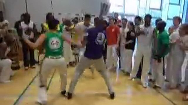 38/42 - Capoeira Meeting CPH - Grupo Malungos - Março 2011 смотреть онлайн