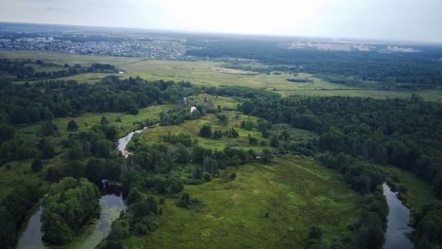 Видео с квадрокоптера г.Ярцево.река Вопь.район Парковых. (Fimi x8 mini) смотреть онлайн