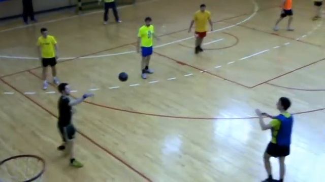 Чемпионат мехмата МГУ по гандболу 2015 6-7 курс - 4 курс 17.04.2015 смотреть онлайн
