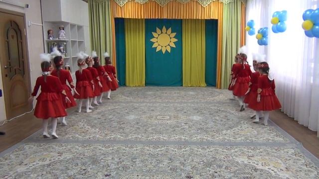 Казахский танец "Камажай" ГККП "Ясли-сад 21 "Гүлдер" смотреть онлайн