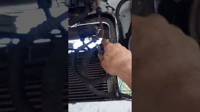 кран радиатора печки Ивеко Стралис смотреть онлайн