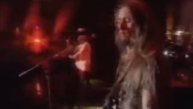 Alice In Chains - Junkhead (Live)