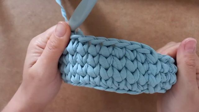 Корзинка из трикотажной пряжи Biskvit. Урок - переход к стенкам.