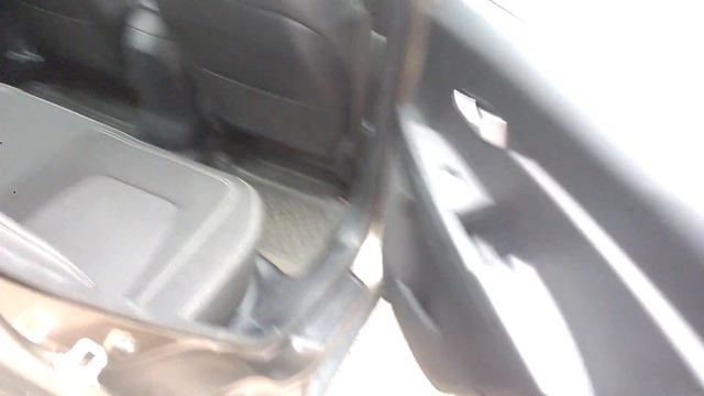 Купить Kia Sportage (Киа Спортейдж) MT 2WD 2011 г. с пробегом бу в Саратове. Элвис Trade in центр смотреть онлайн