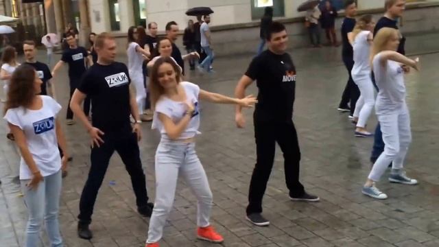 IZD 2016 - zouk flashmob Wrocław смотреть онлайн