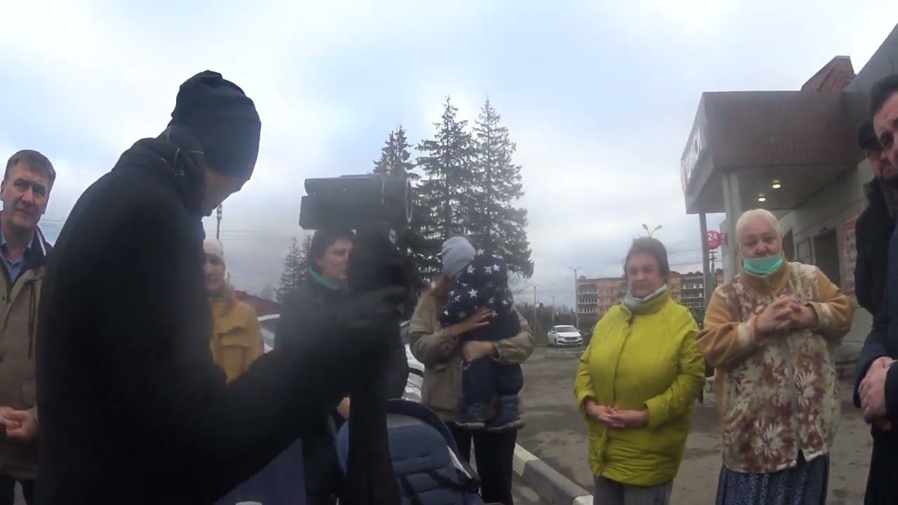 Глава Рузского городского округа общается с жителями. смотреть онлайн