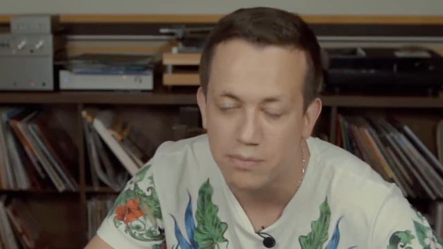 Леся Никитюк Паша Бумчик Коля Тищенко Алена Венум  Дурнев смотрит сторис 1