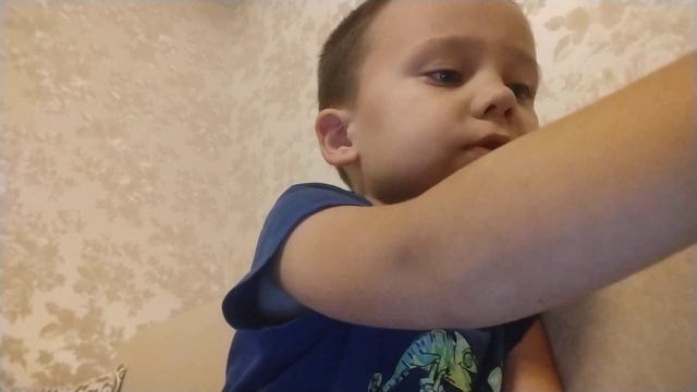 ПОКАЗЫВАЮ ЦВЕТ РАЗНЫХ КАРАНДАШОВ смотреть онлайн