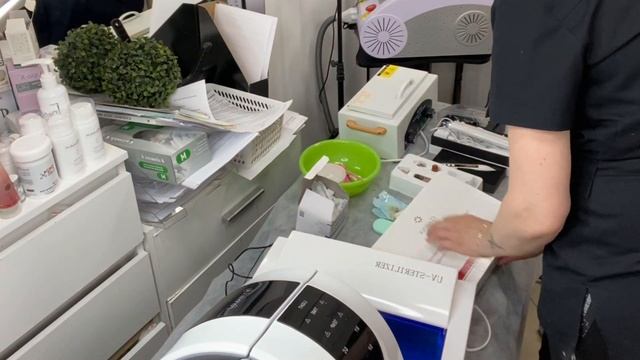 Какой инструмент и аппарат нужно для косметолога естетиста смотреть онлайн