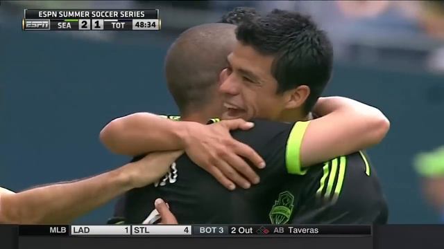 Goal: Ozzie Alonso blasts 30-yard strike past Brad Friedel смотреть онлайн