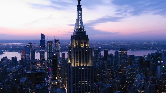 Empire State Building Sparkle смотреть онлайн