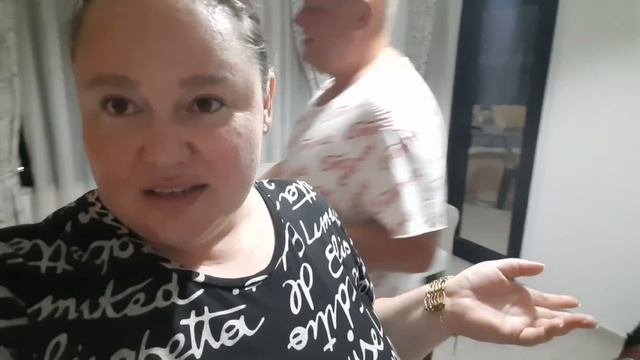 АРТЕМ СКАЗАЛ ОТ МЕНЯ НЕ ВОНЯЕТ смотреть онлайн