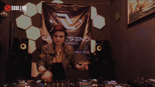 Ubertrend Showcase - Natasha Urman (09.01.2017) смотреть онлайн