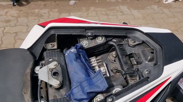 2019 BAJAJ PULSAR RS 200 ABS DETAILED REVIEW | Mileage | Price | Top Speed | Exhaust смотреть онлайн