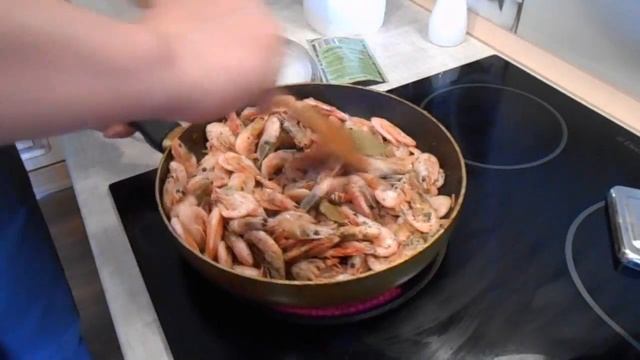 Тушимо креветки смотреть онлайн