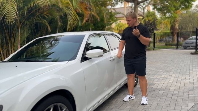 Обзор Chrysler 300S 2015 смотреть онлайн