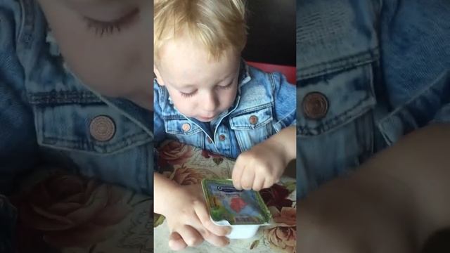 Детское питание творожок/ Baby food / Лука открывает сам/ РАСПАКОВКА смотреть онлайн