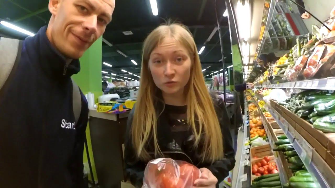 ДНЕВНИК ГРУЗЧИКА (Серия 28): ШАУРМА И ПАРАД ПОБЕДЫ С КРУТОГО РАКУРСА, недоступного простым зрителям смотреть онлайн