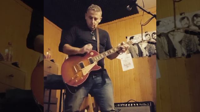 1998 Gibson Les Paul Classic 1960 смотреть онлайн