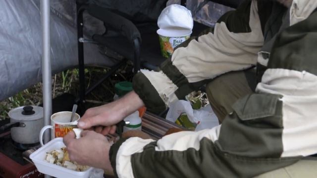 Рыбалка, Курск, р.Сейм С работы на рыбалку. Аномальные дожди. Друг в беде не бросит. смотреть онлайн