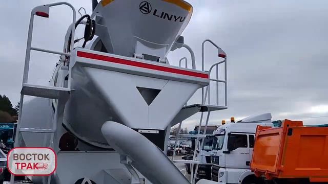 Автобетоносмеситель SITRAK C7H 8×4 720