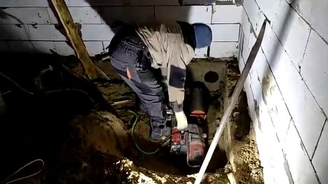 Сделать отверстие в бетонной стене для вентиляции методом алмазного бурения отверстий без пыли цены смотреть онлайн