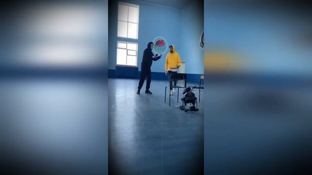 ЗА КАДРОМ! ШКОЛА ГЛАЗАМИ ШКОЛЬНИКА! В ПЕРЕРЫВЕ! - ШГШ! школа за кадром! предложение , кольцо? смотреть онлайн