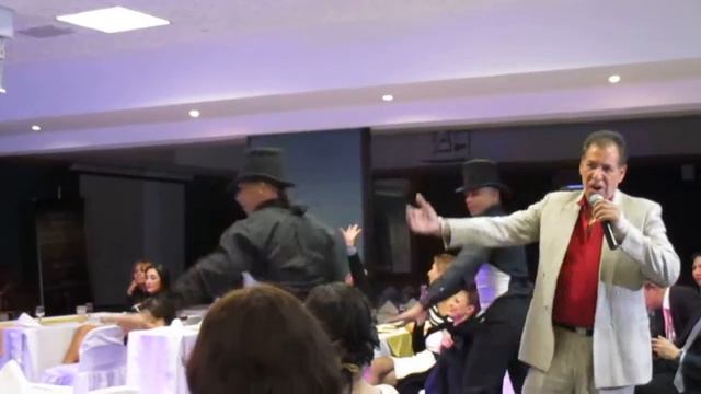 Esposo de Doris David MARKOS GHIORSSI "LA VOZ ROMANTICA DE HONDURAS" New York, New York смотреть онлайн