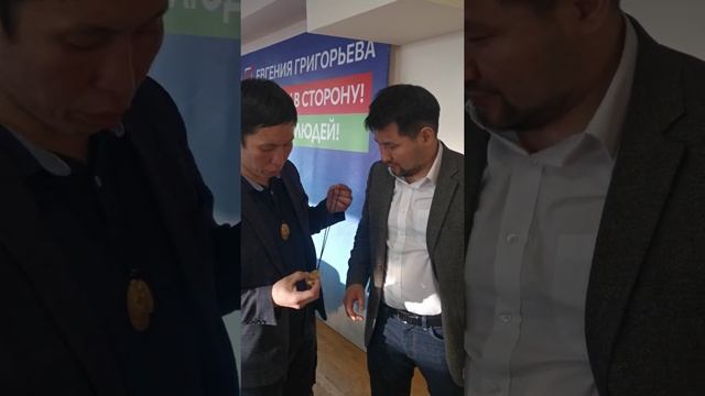 Биэс харахтаах харысхал бэлиэни Евгений Григорьевка туттардыбыт смотреть онлайн