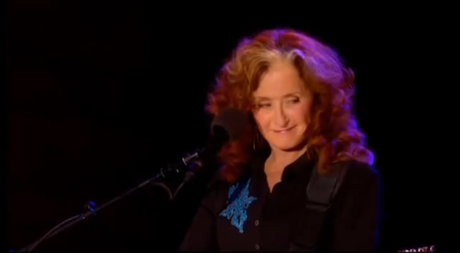 BONNIE RAITT-- Hunk of Love смотреть онлайн