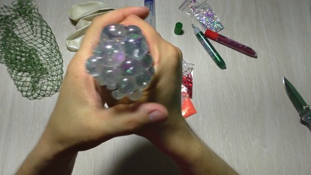 EXPERIMENT: MAKE ANTI-STRESS TOYS смотреть онлайн