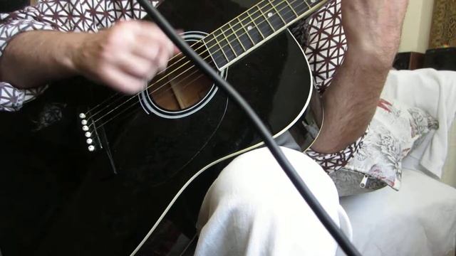 "COLOMBO" lf-4100BK Guitar (металлический нижний порог) смотреть онлайн