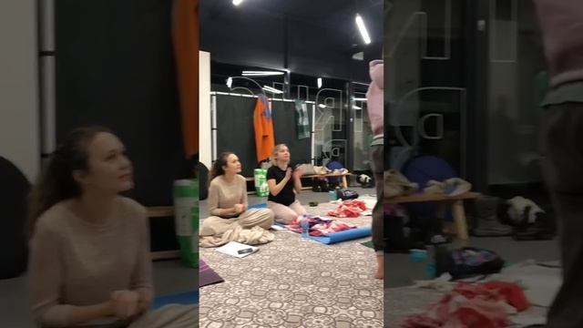 Звуковая медитация "Стихия Земля" + практика преодоление страхов смотреть онлайн