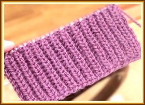 Пышная резинка спицами простым способом // МК.